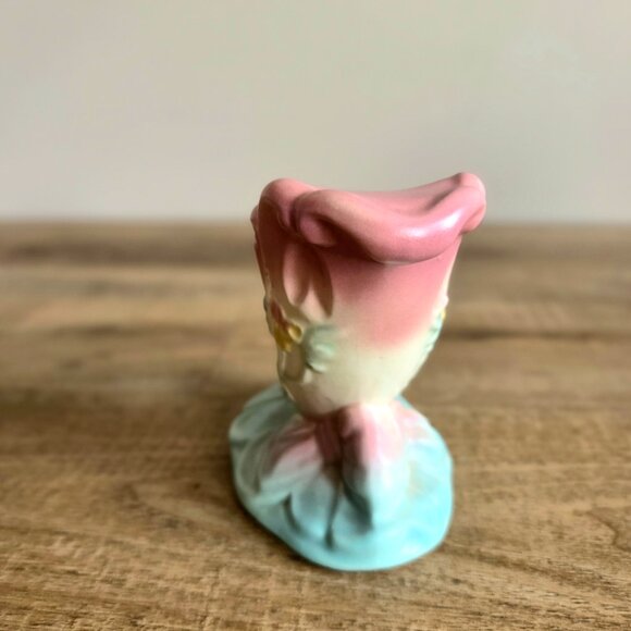 Vintage midcentury Hull pottery cornucopia candleholder. - Picture 5 of 8